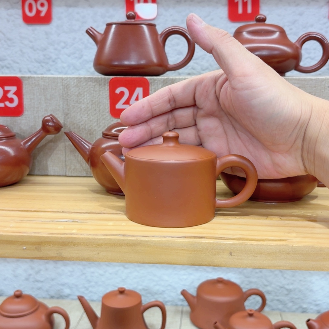 德***送紫砂茶壶第三把……老客户