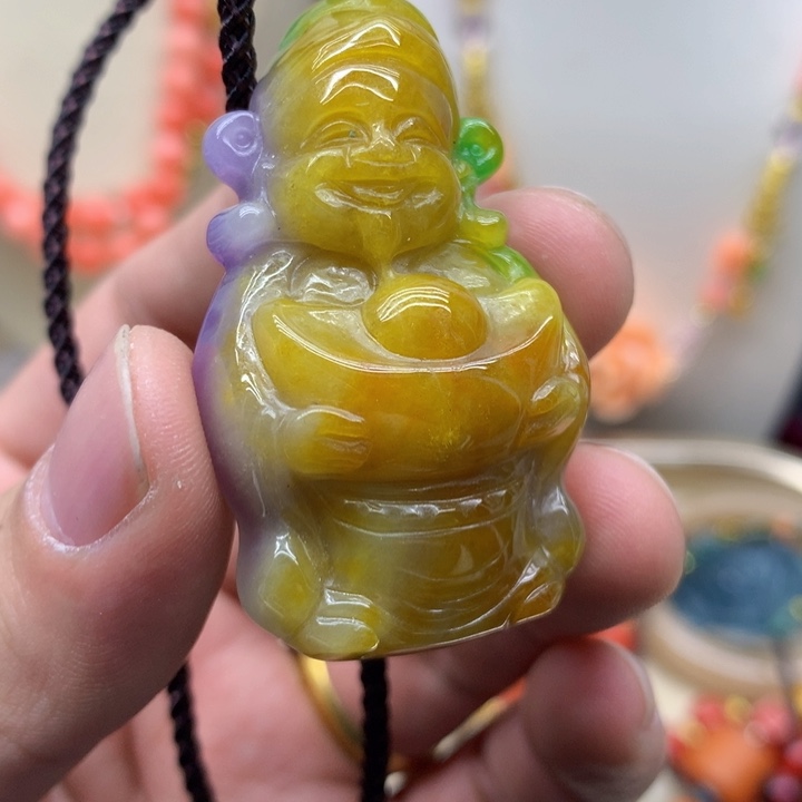 翡翠颈饰未镶嵌吊坠