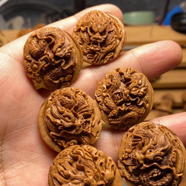 无***水桃核手工雕刻龙单颗6颗