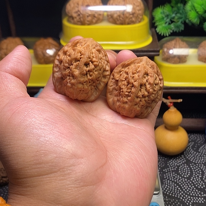 文玩核桃吊坠原装莲花40