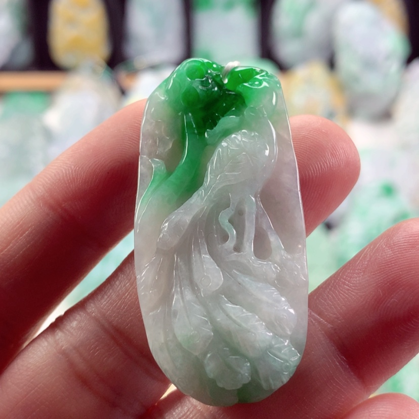 【闪购商品】翡翠吊坠(不含链)未镶嵌