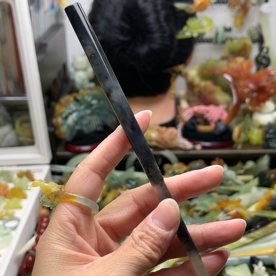 蛇纹石玉发饰未镶嵌