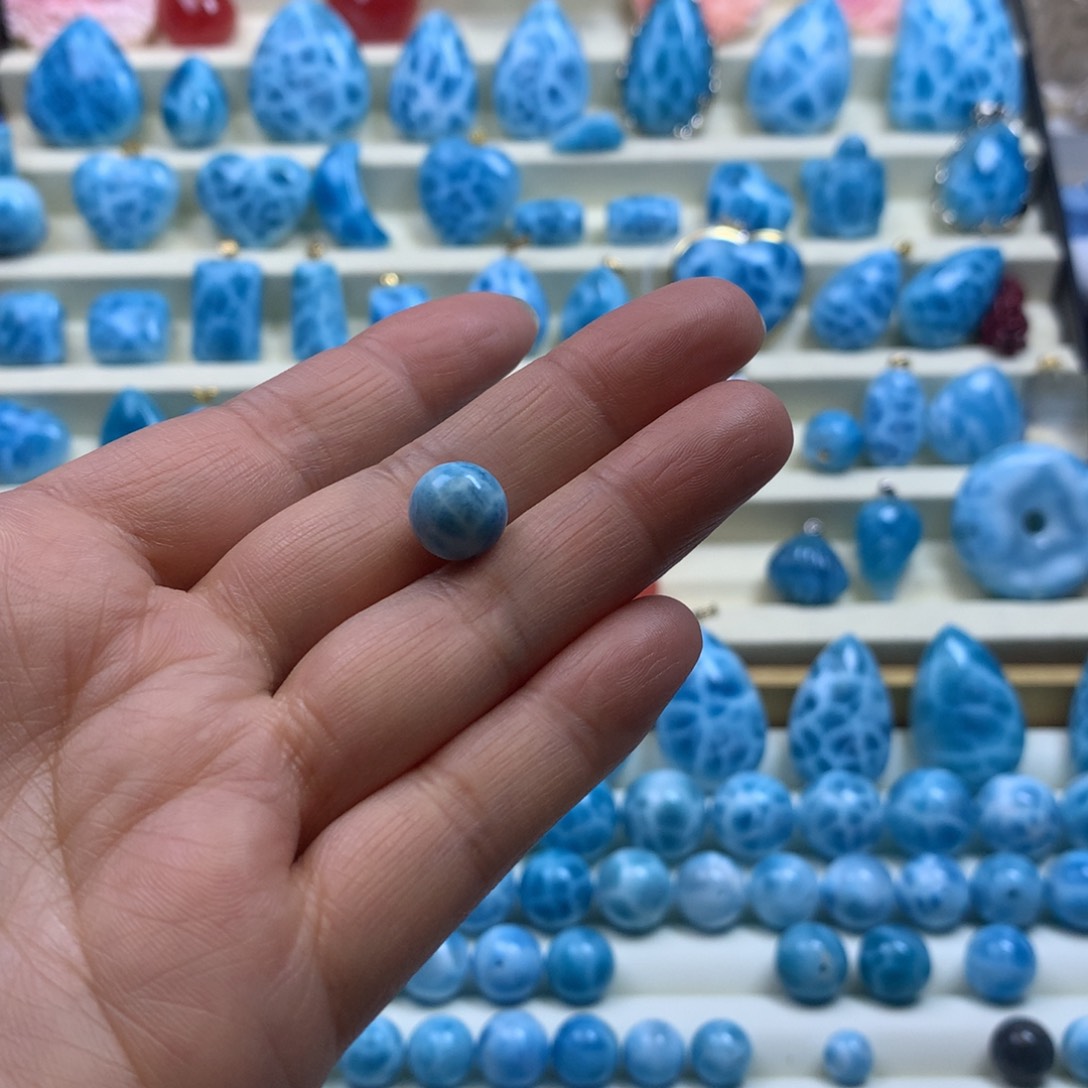 针钠钙石（海纹石）手链未镶嵌秋***?