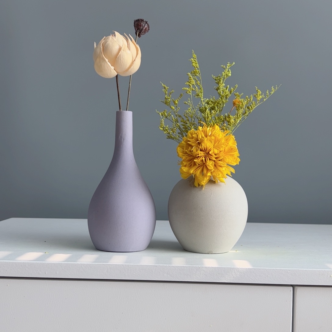 摆件陶瓷小花瓶摆件含花总高约20-30cm