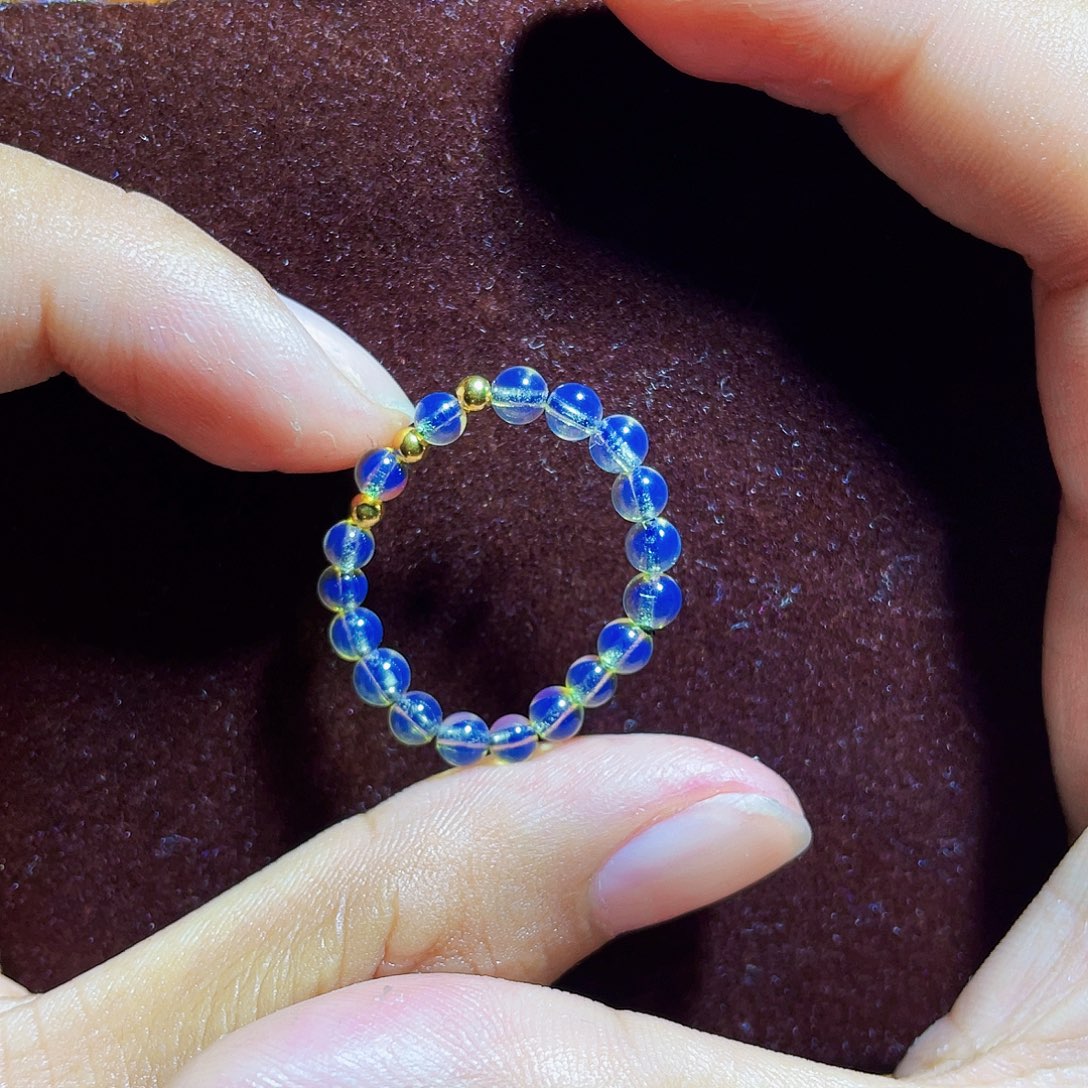 蓝珀裸石未镶嵌指环