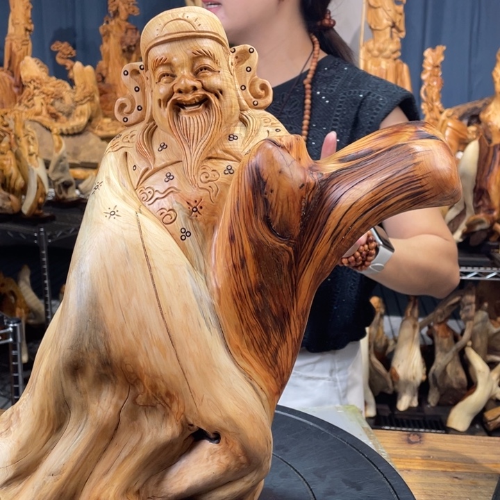 柏木（崖柏）随型摆件
