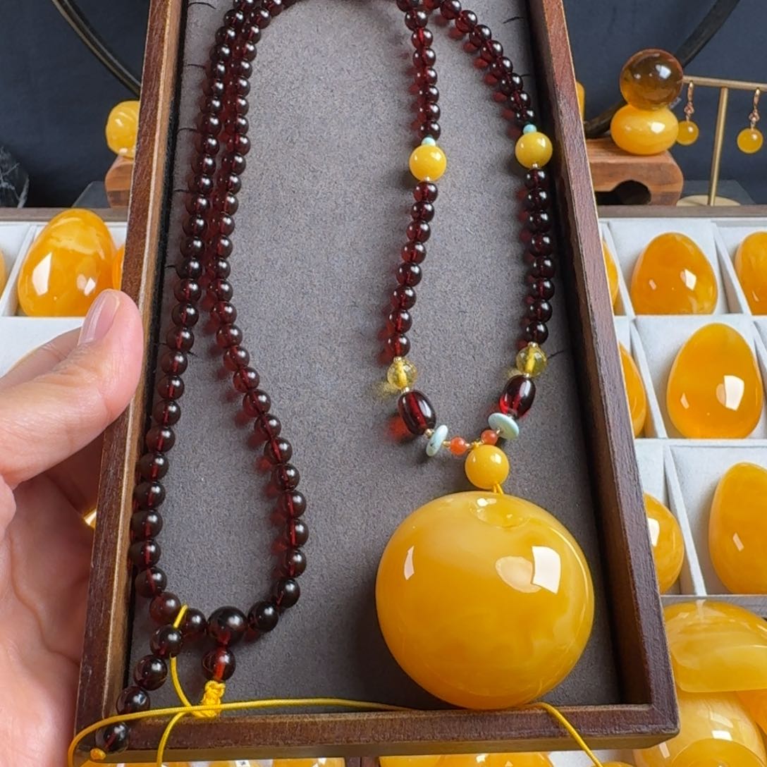 蜜蜡毛衣链未镶嵌