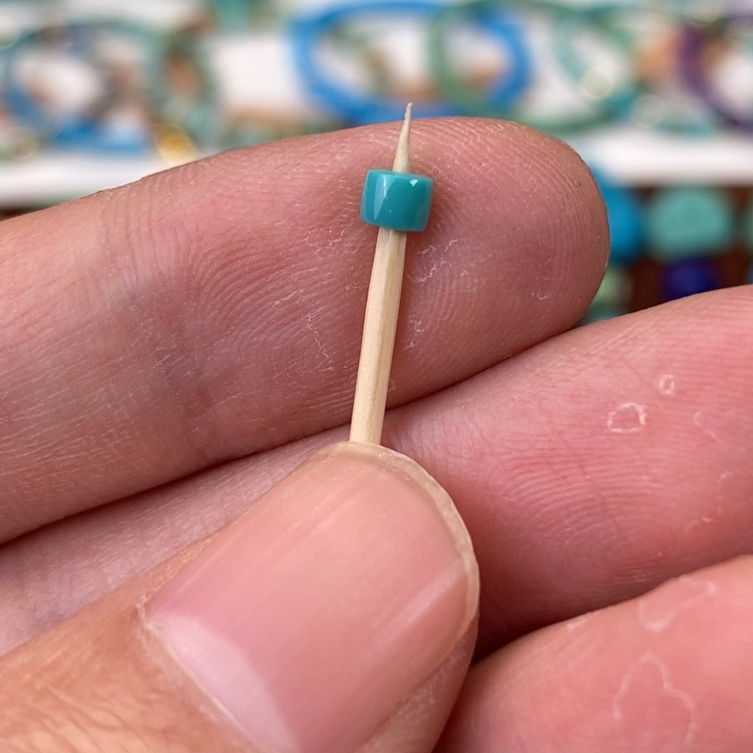 绿松石未镶嵌弟子珠卡3.5