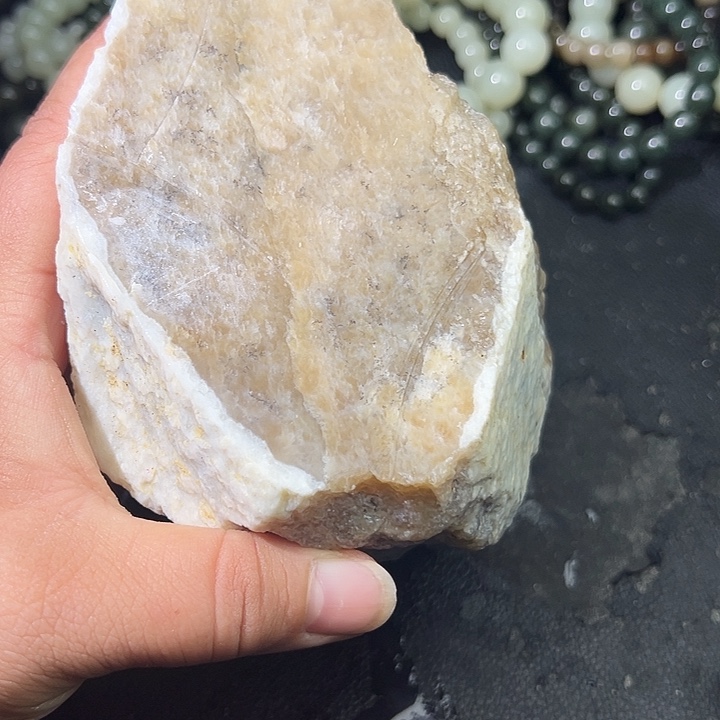 和田玉（糖玉）未镶嵌车挂