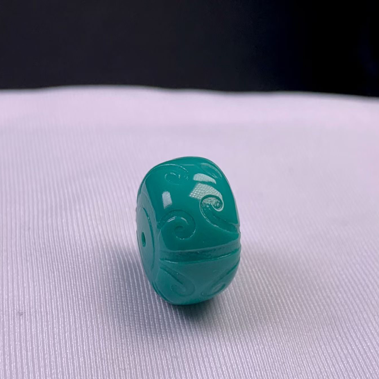 湖北十堰原矿绿松石玉化料精工博古纹老型14.5x11.4mm