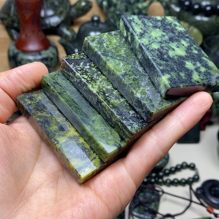 残***夏蛇纹石玉未镶嵌项链牌子5块