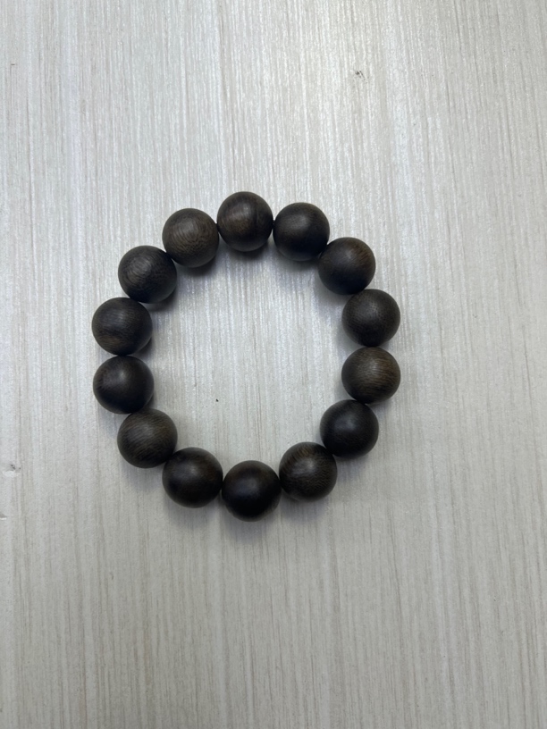Z10号特色花梨木手串1.6
