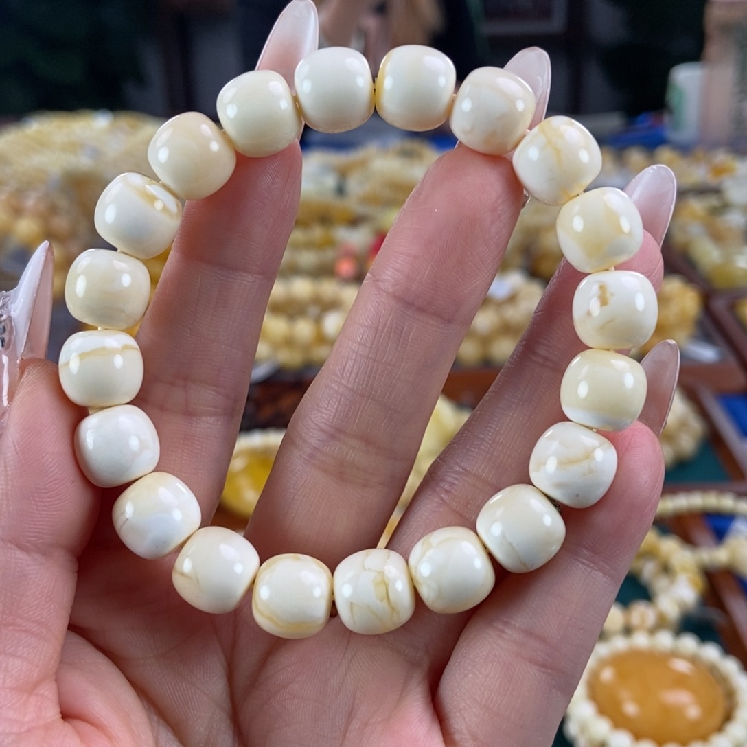 未镶嵌琥珀珠宝奇石10老型14.07