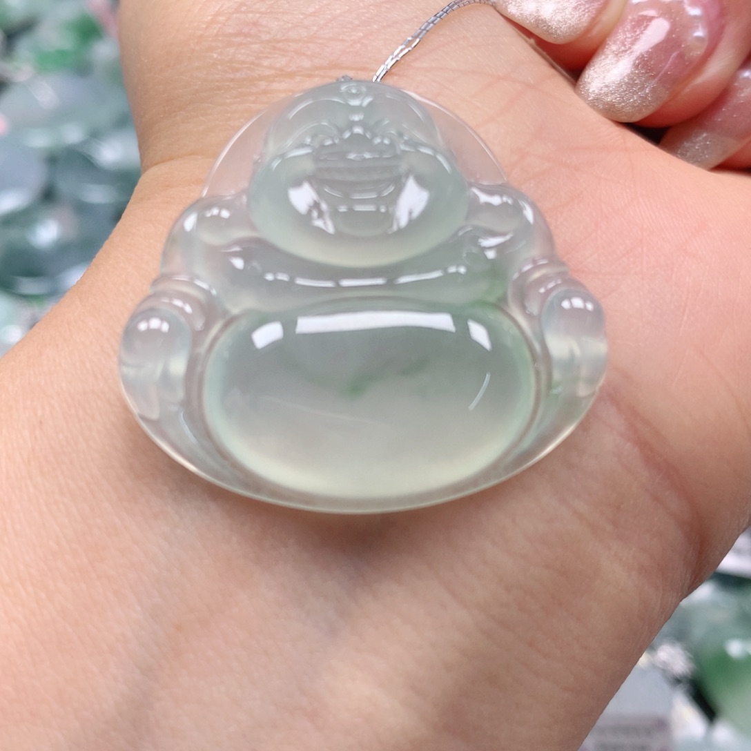 翡翠颈饰未镶嵌天然翡翠