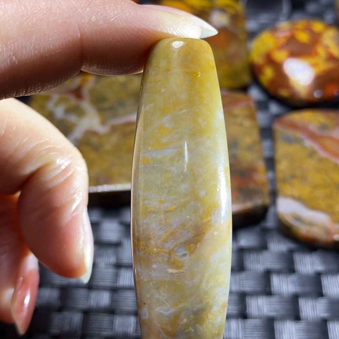 玛瑙/玉髓挂件未镶嵌