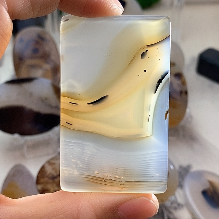 玛瑙/玉髓颈饰未镶嵌