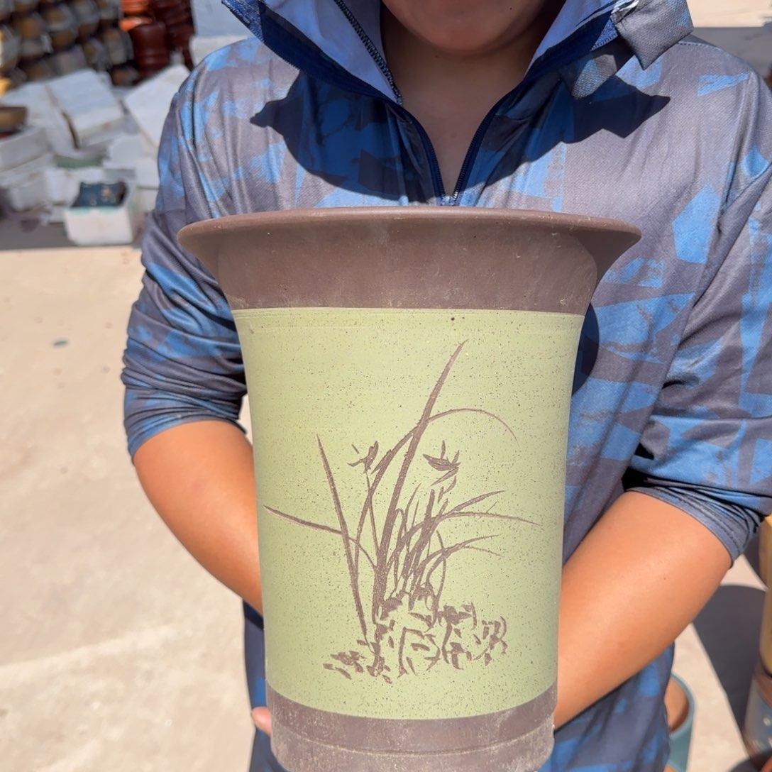 紫砂花盆瑕疵和瑕疵