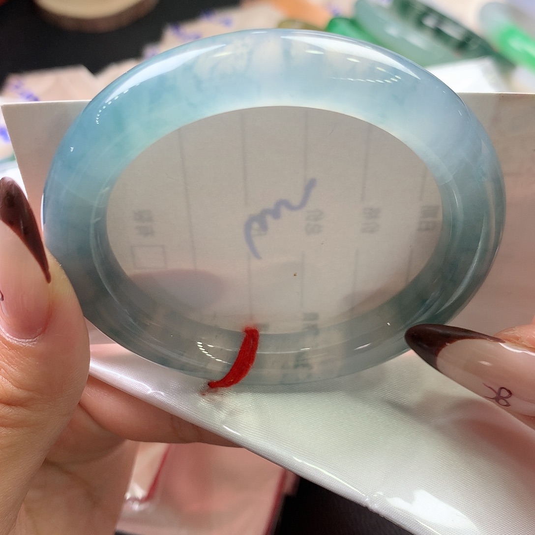 翡翠未镶嵌手镯（圆镯）26号冰种海蓝之谜 