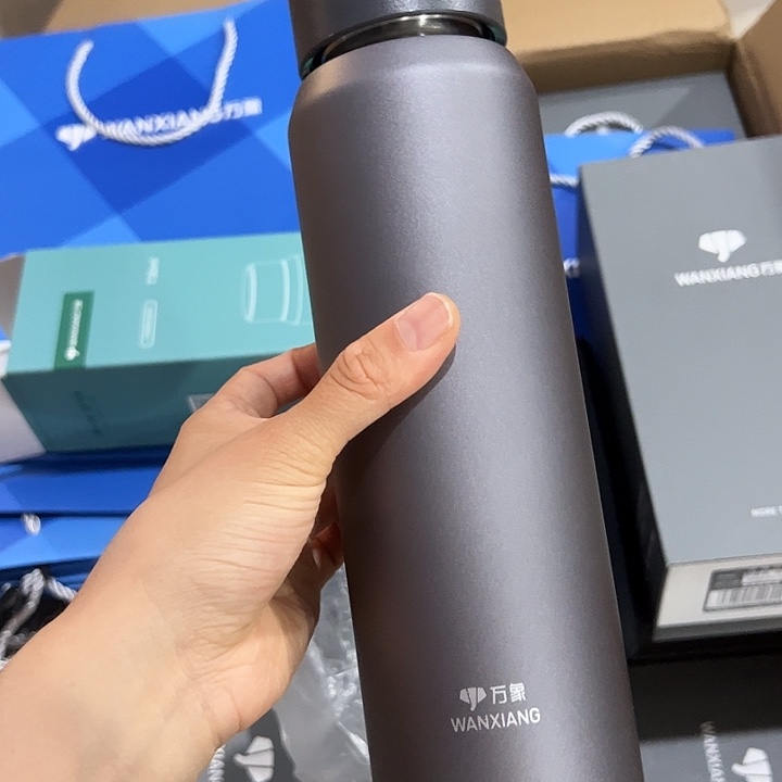 万象D22灰色304没有网730保温杯➕杯套