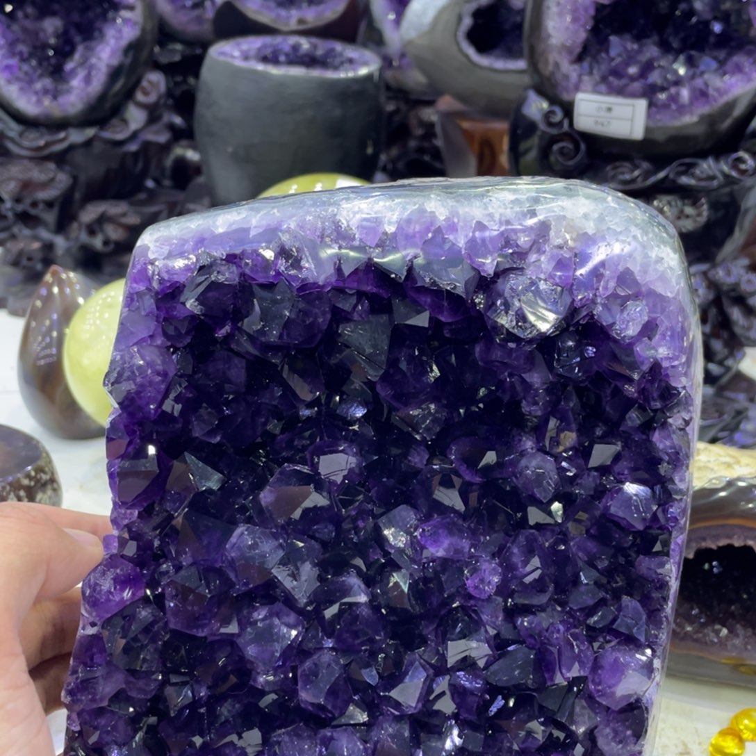 水晶未镶嵌珠宝半成品