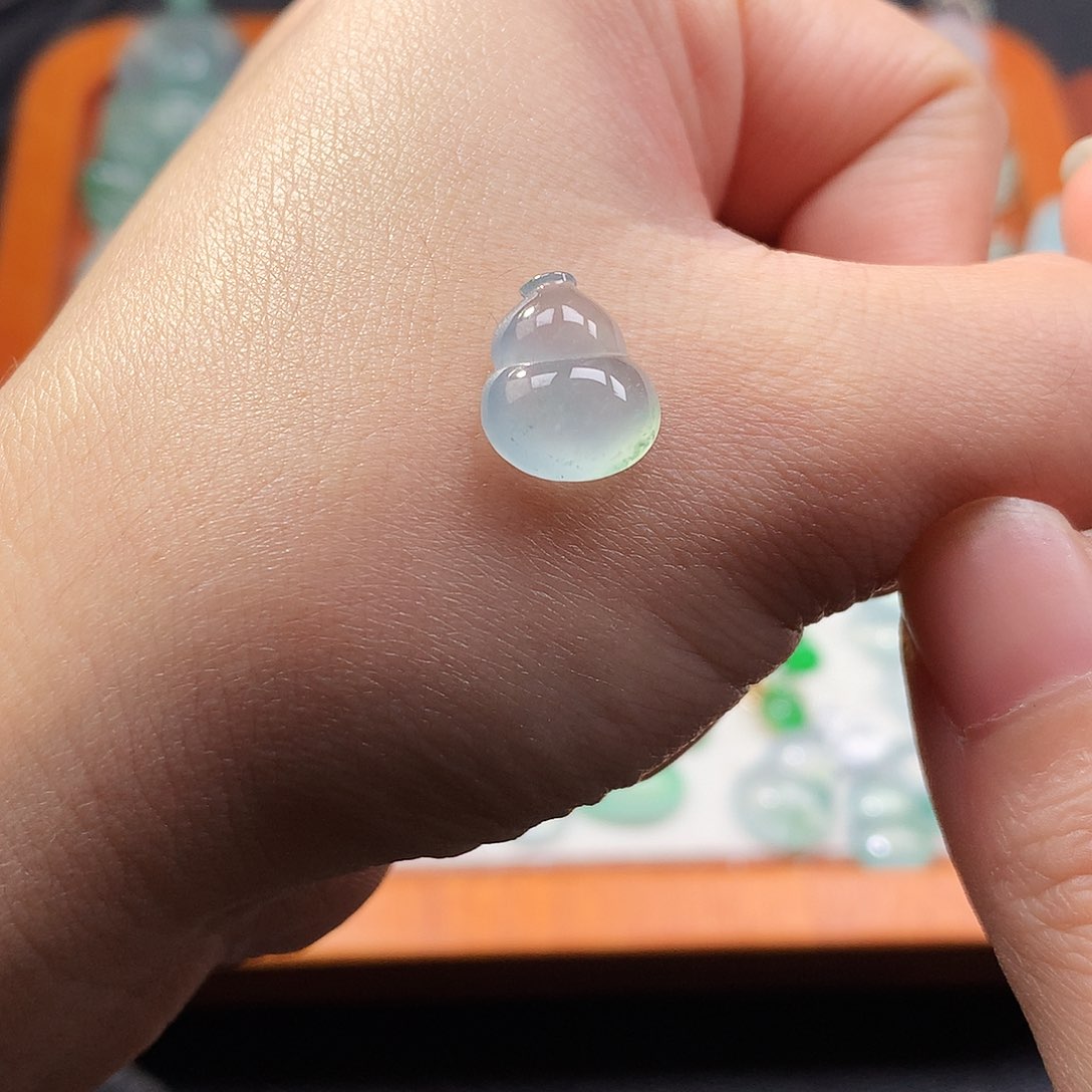 吊坠(不含链)未镶嵌翡翠葫芦