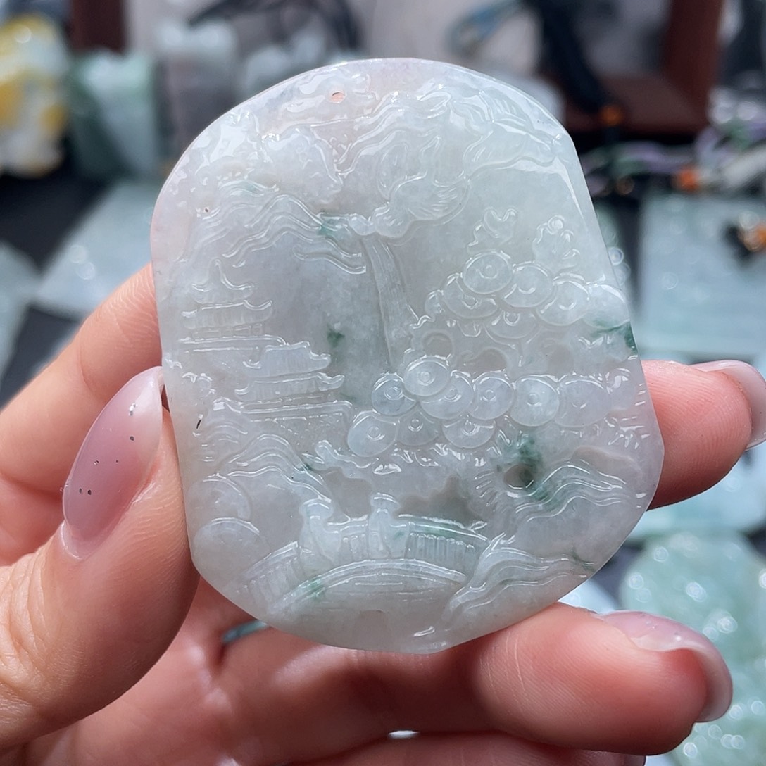 翡翠未镶嵌颈饰翡翠