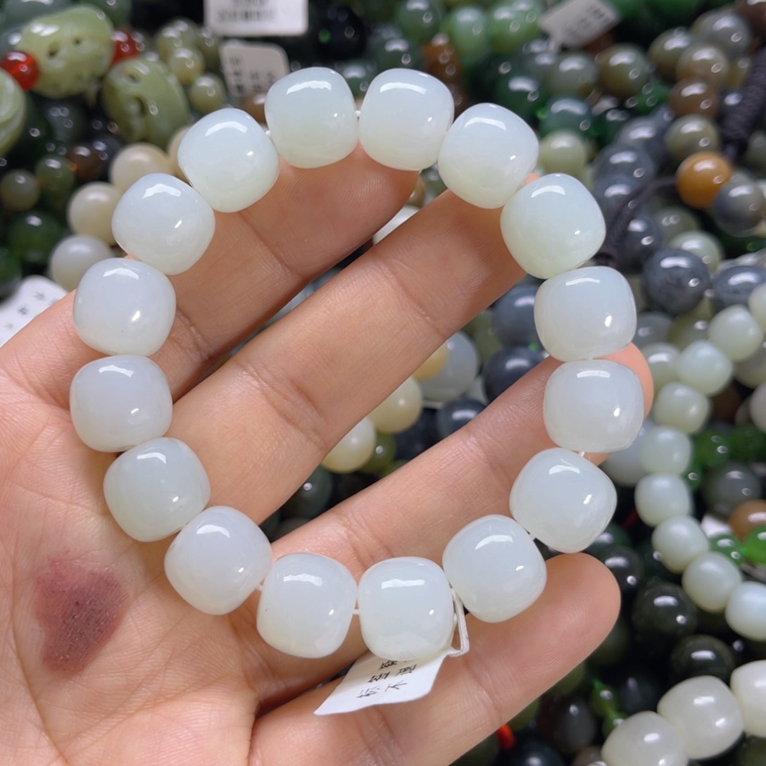未镶嵌手链和田玉