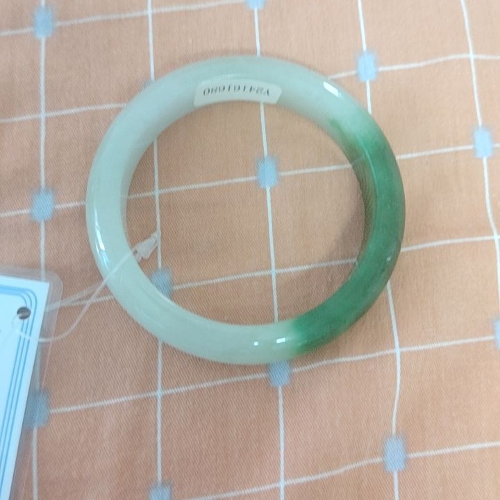 翡翠甄选直播 翡翠手镯多样性02