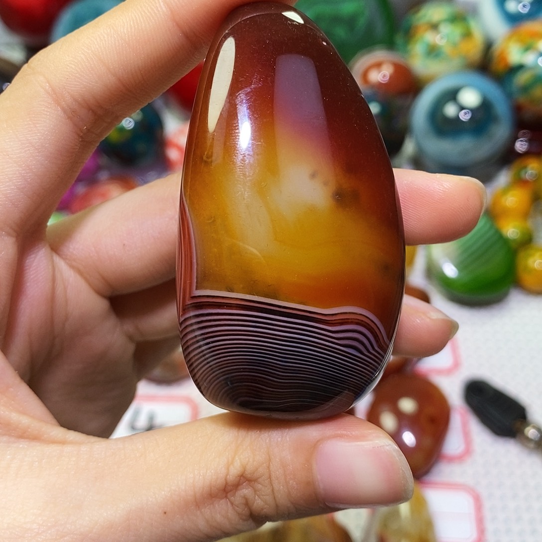 玛瑙/玉髓未镶嵌珠宝奇石