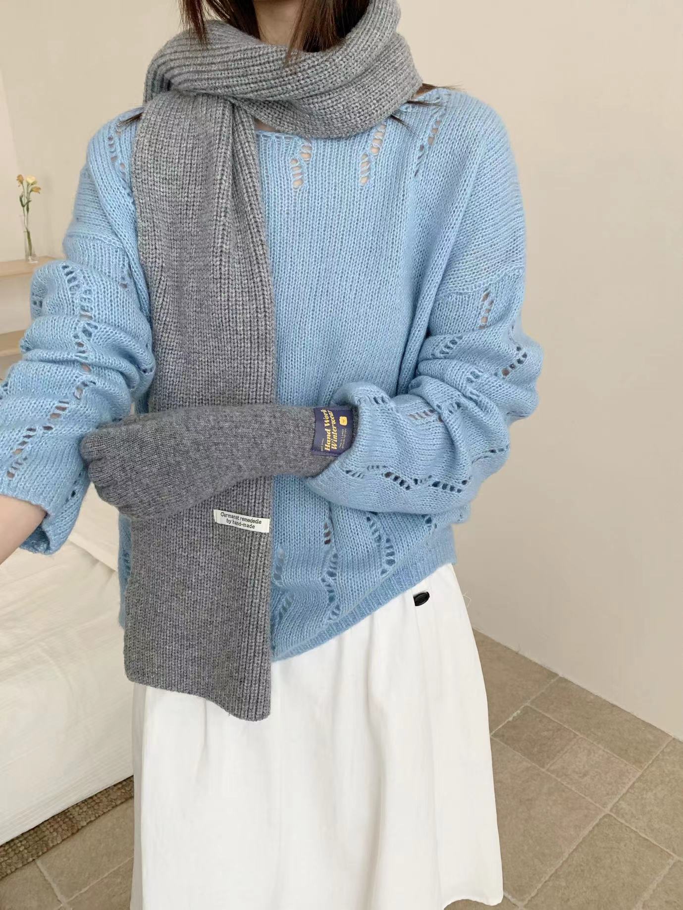 【素简.690160】秋冬新款驼羊绒摒金线挑洞竖条小设计女装针织衫