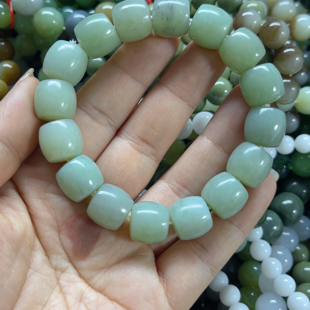 和田玉手链未镶嵌