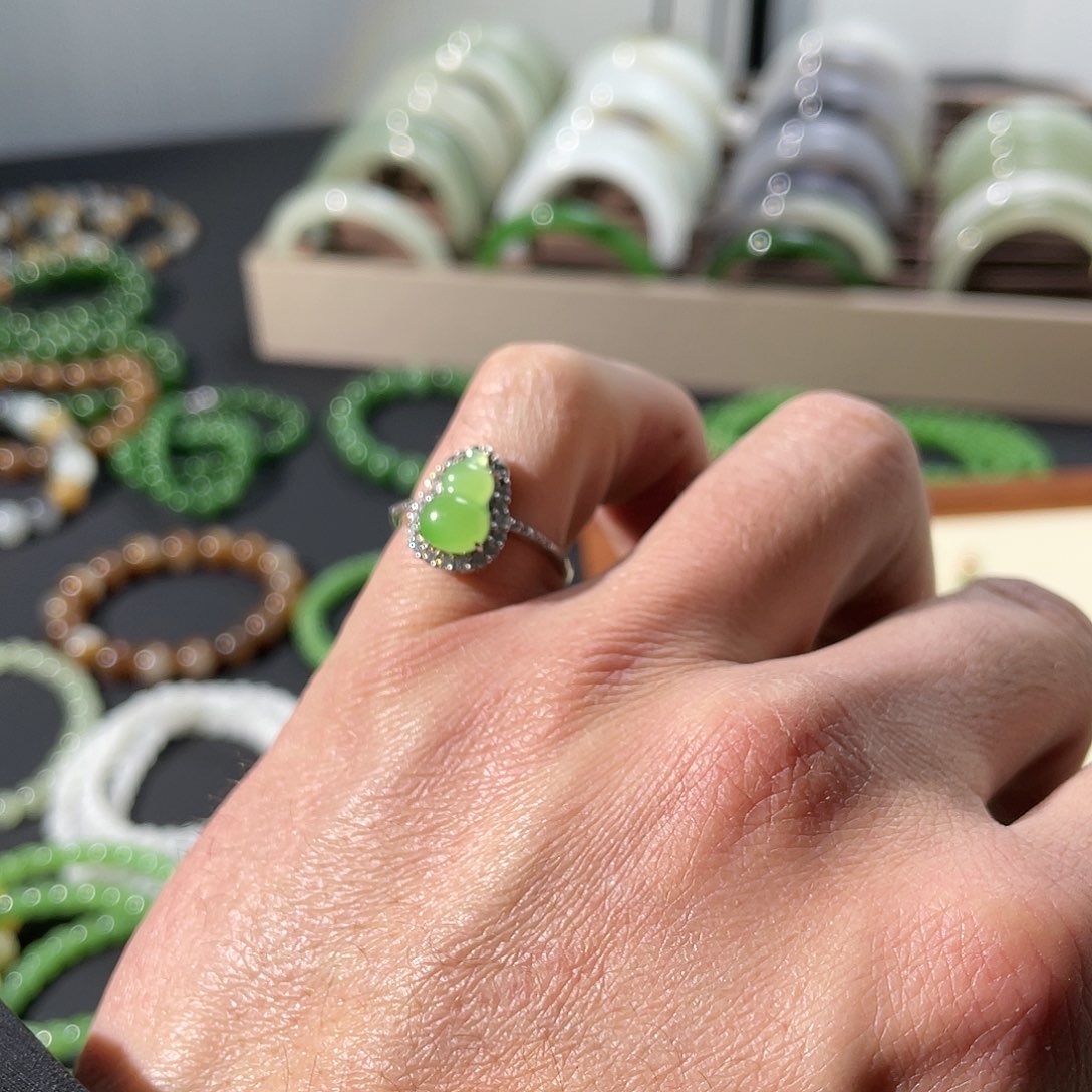 和田玉戒指银S925镶嵌