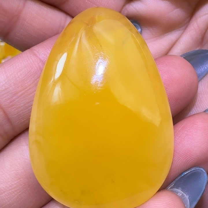 未镶嵌琥珀裸石裸石