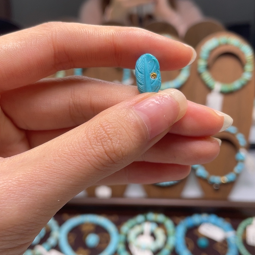 绿松石未镶嵌珠宝奇石