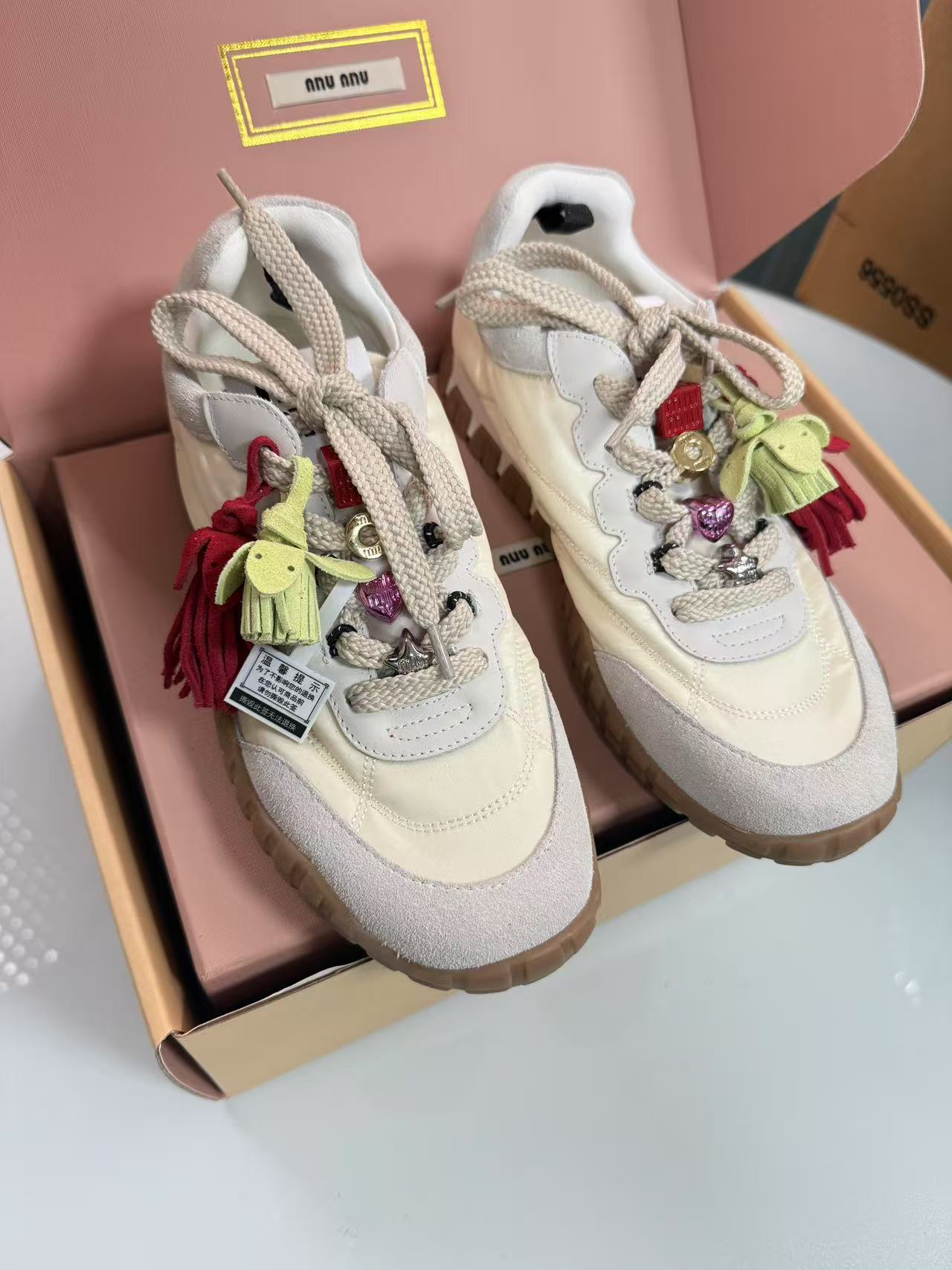 系带时尚休闲鞋复古小白鞋休闲风百搭德训鞋女厚底女款mIu