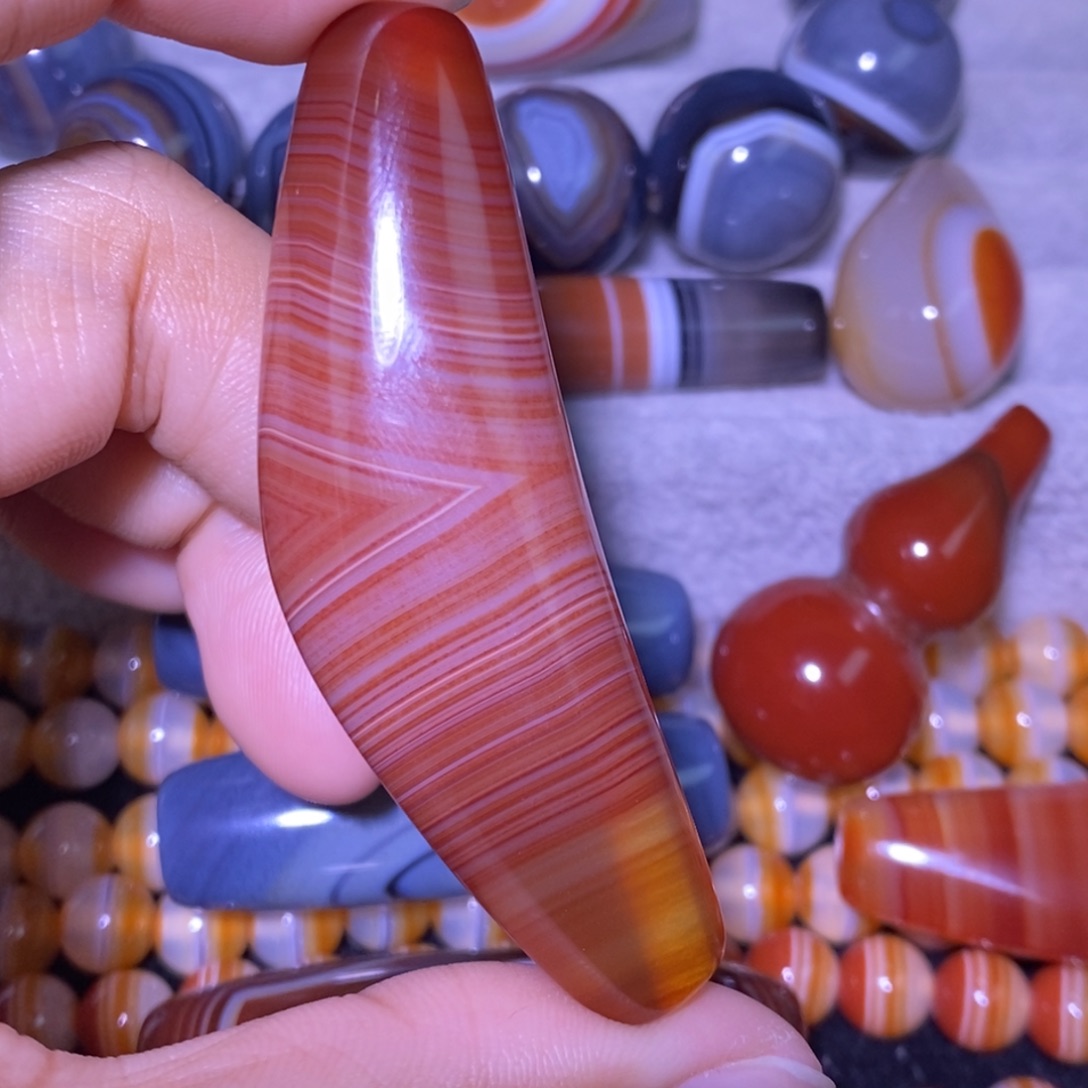 民***！玛瑙/玉髓未镶嵌颈饰