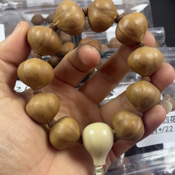 银***️橄榄核手串/手链橄榄核