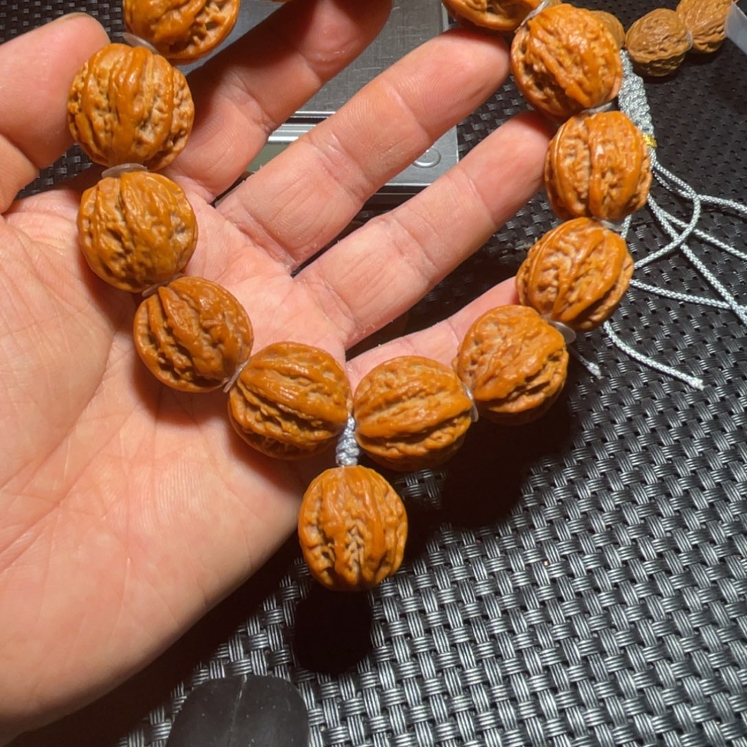 文玩核桃手串树王21