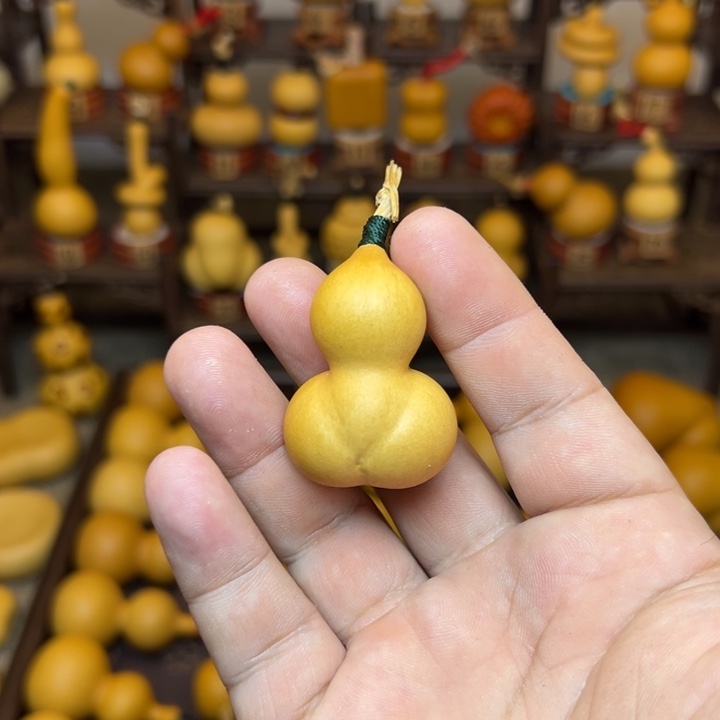 金蟾-百财文玩葫芦