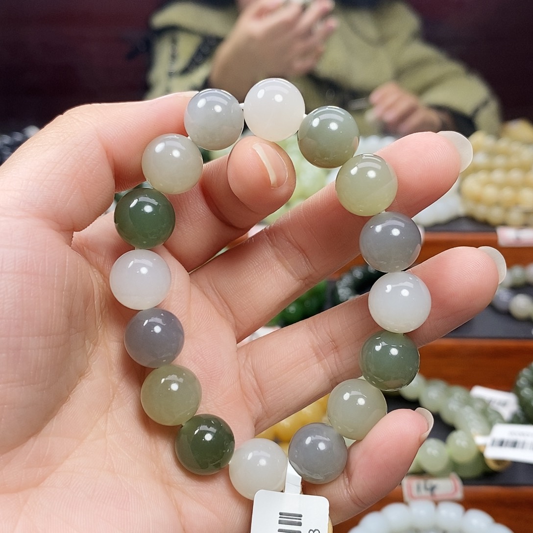 和田玉手链未镶嵌