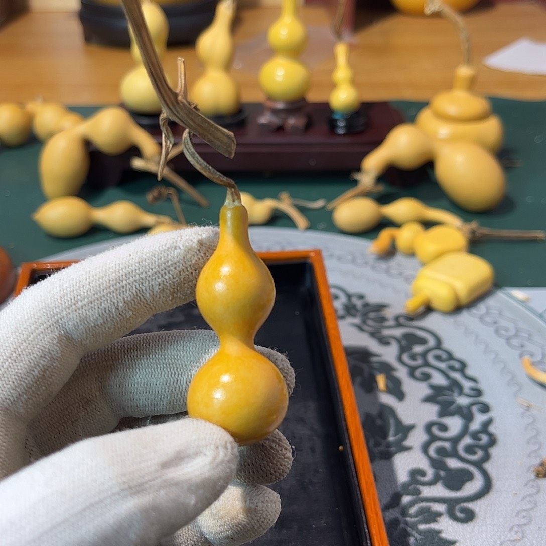 n***n欢欢欢欢舅舅舅舅看看你