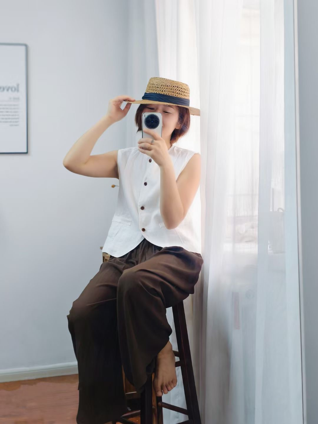 麻料马甲与阔腿裤的松弛感套装