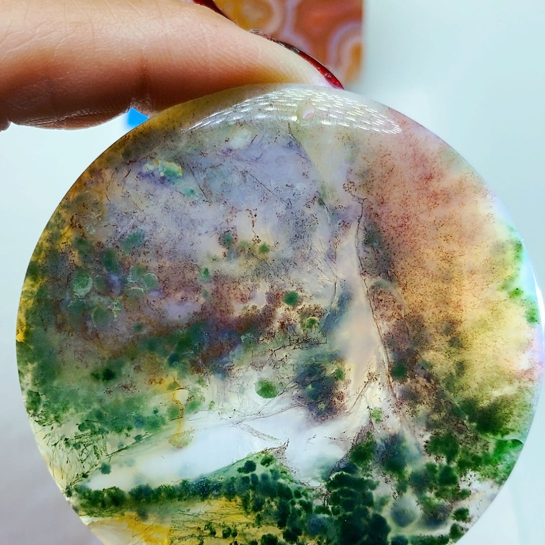 玛瑙/玉髓颈饰未镶嵌ぬ****?