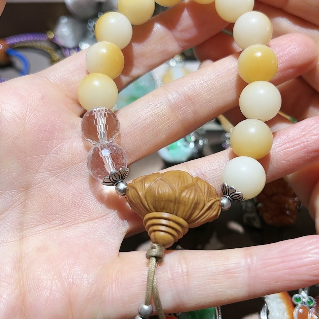 水晶手链银S925镶嵌个性十足时尚