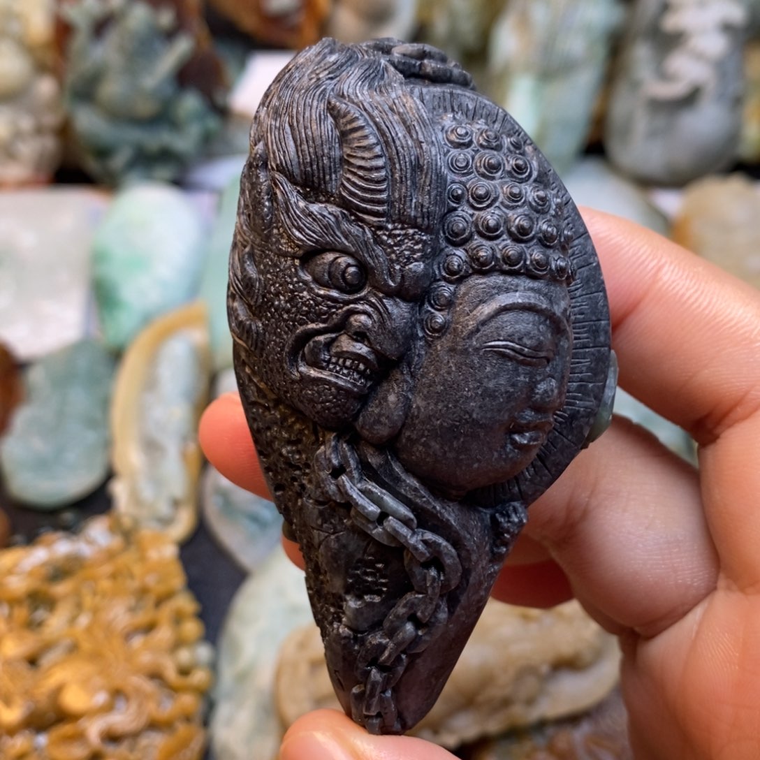 定制翡翠未镶嵌特色19