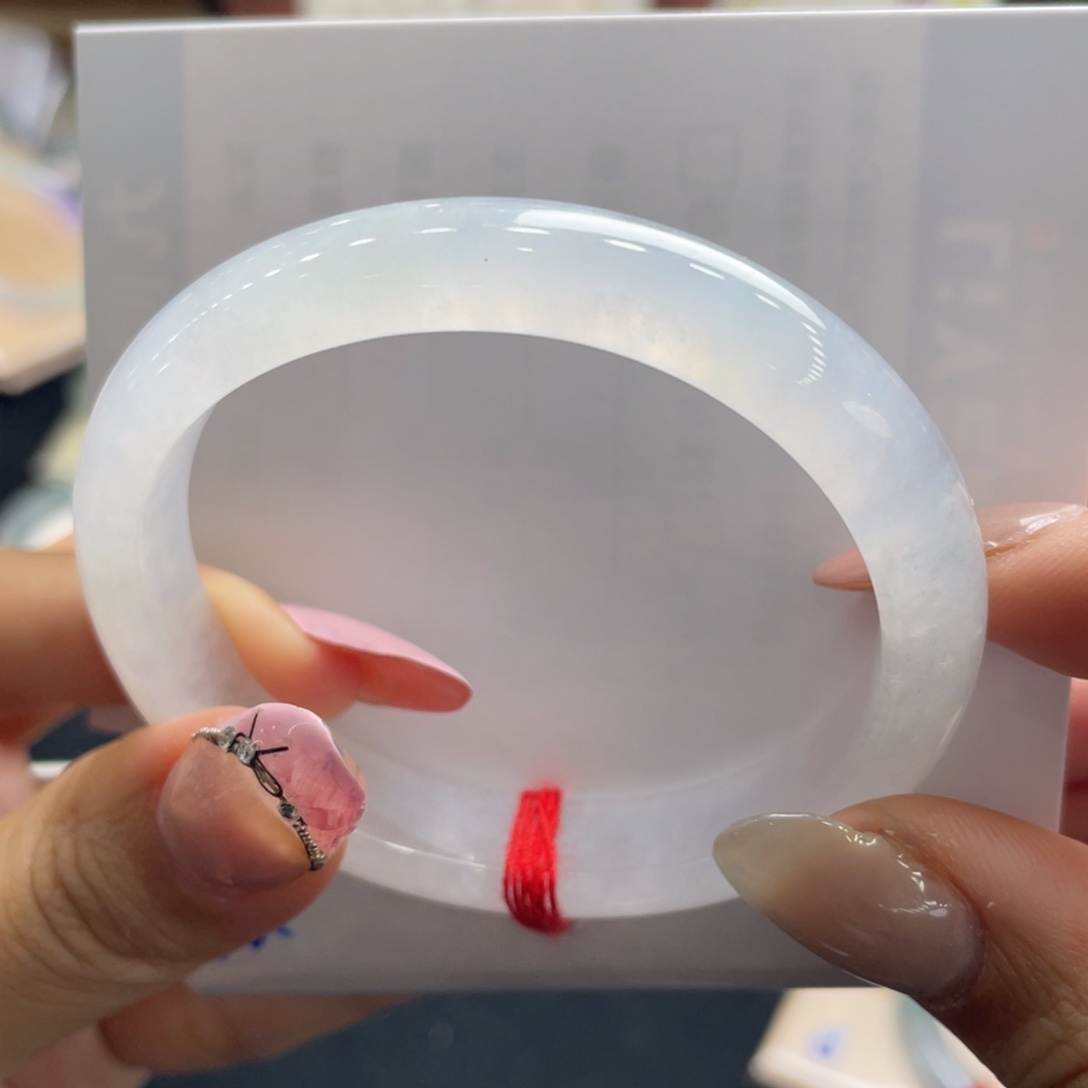 翡翠未镶嵌手镯09号 53.3贵妃白月光