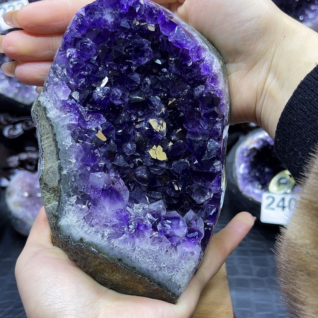 大型摆件（非配饰）紫晶未镶嵌