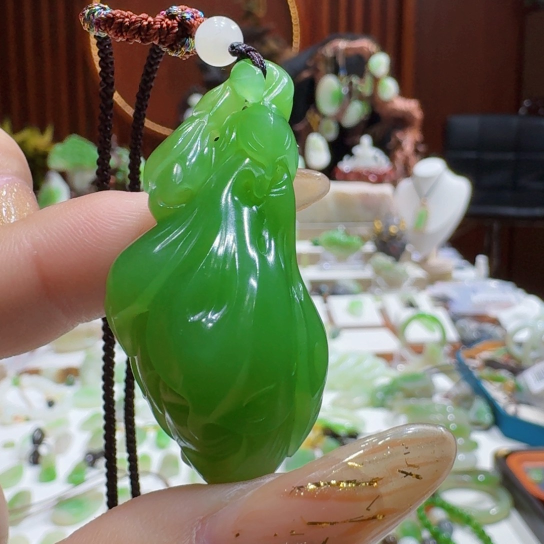 和田玉（碧玉）玉兰花未镶嵌