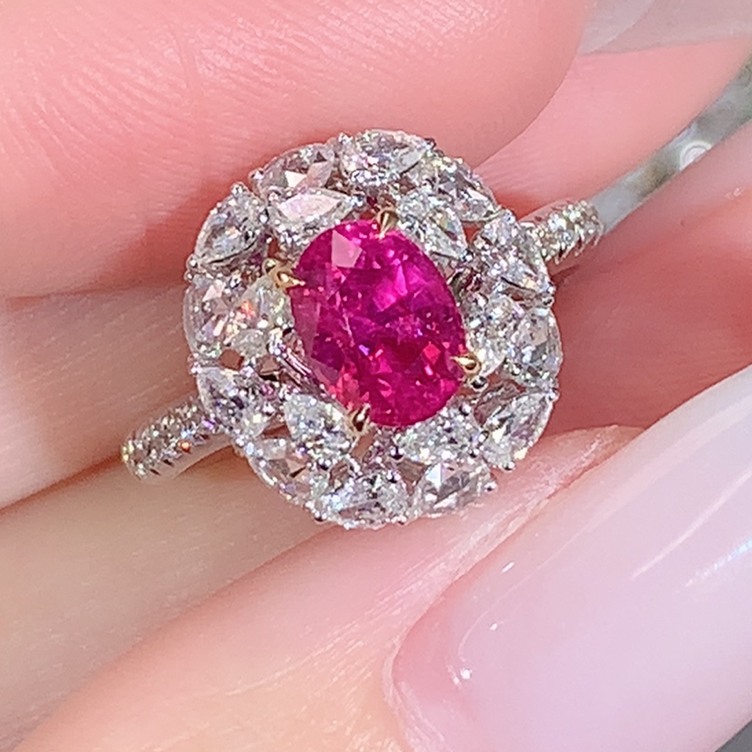 红宝石戒指18K金镶嵌1.57ct/天然宝石/七天无理由