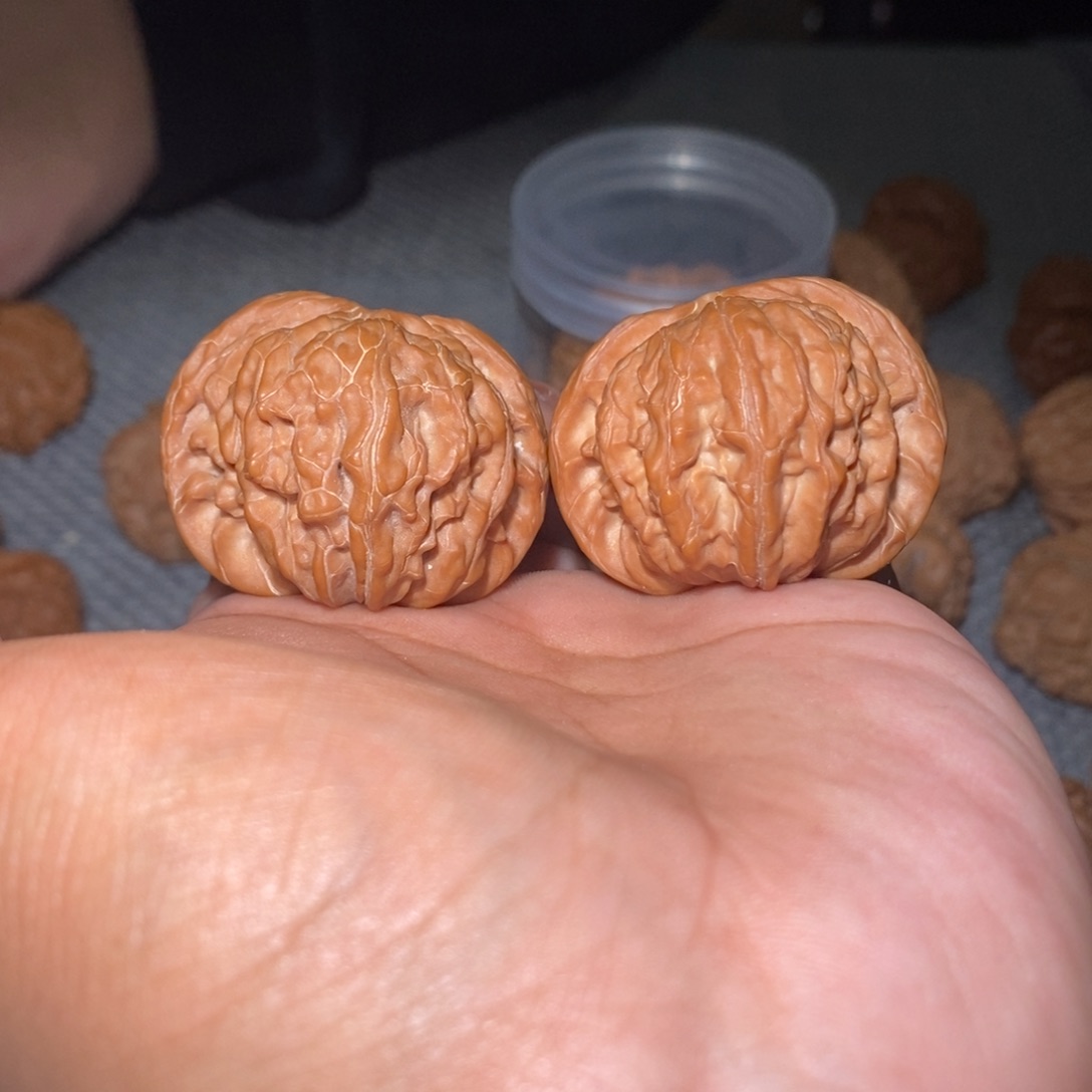 G***桃核吊坠42尺蝴蝶磨